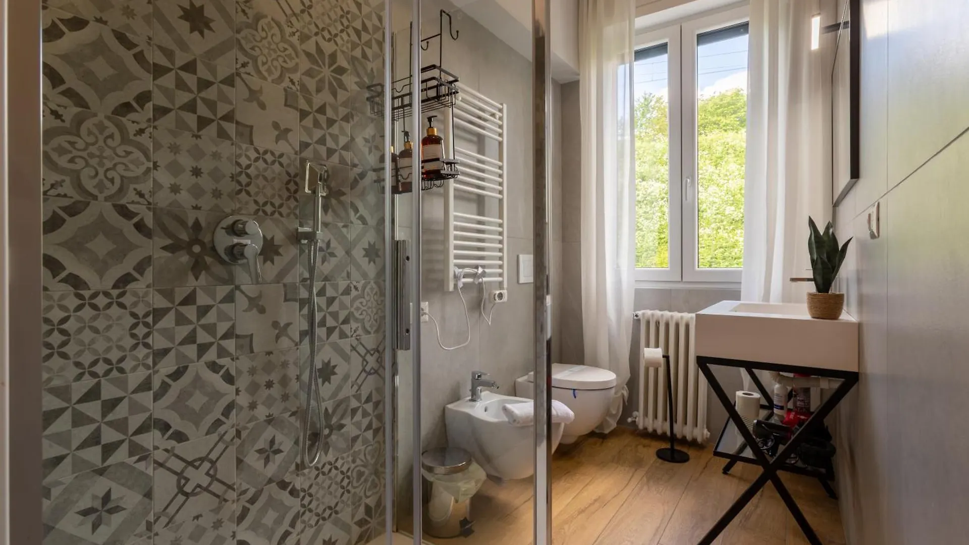 Lavarell - Exclusive Apartment Комо Италия